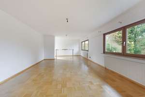Großzügiges Einfamilienhaus auf selten großem Grundstück in begehrter Münchner Wohnlage – Die vollständige Adresse der Immobilie erhältst du vom Anbieter., 81477 Obersendling, München – Vorschaubild 5