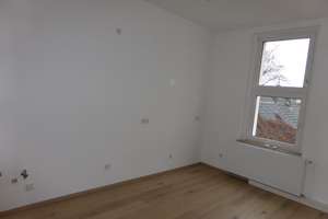 Vollsanierte 2-Zimmerwohnung in Krefeld-Hüls – Kleverstraße 69, 47839 Hüls, Krefeld – Vorschaubild 2