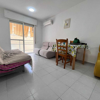 Große und helle Wohnung im Zentrum von Águilas, nur wenige Schritte vom Strand entfernt