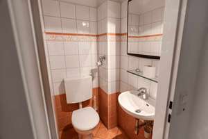 Stilvolle 4-Zimmer-Altbauwohnung mit originalem Fischgrätparkett in Toplage Berlin-Halensee! – Die vollständige Adresse der Immobilie erhältst du vom Anbieter., 14193 Schmargendorf, Berlin – Vorschaubild 15