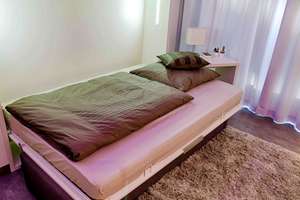 SAM Studio Apartments: Möbliertes 1  Zimmer Apartment in modernstem Zustand direkt an der Isar! – Schäftlarnstr. 135, 81371 Thalkirchen, München – Vorschaubild 6