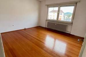 Großzügige 2 Zi.-Eigentumswohnung mit Loggia in HD-Handschuhsheim – Die vollständige Adresse der Immobilie erhältst du vom Anbieter., 69121 Handschuhsheim, Heidelberg – Vorschaubild 3