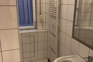 3 Zimmerwohnung in Zuffenhausen zu vermieten – Unterländer Straße 74, 70435 Zuffenhausen-Mitte, Stuttgart – Vorschaubild 4