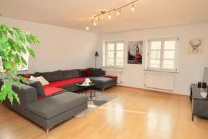 3-Zimmer-Wohnung im Dachgeschoss in der Altstadt – Mittlerer Lech 53, 86150 Lechviertel, östl. Ulrichsviertel, Augsburg – Vorschaubild 11