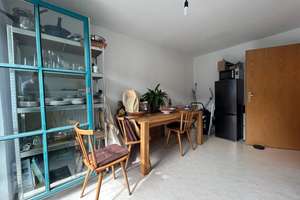 Oberster Balkon, Abendsonne, Parkett: ruhige 2-Zimmer-Wohnung in Oberhausen nahe der Wertach – Die vollständige Adresse der Immobilie erhältst du vom Anbieter., 86154 Oberhausen-Nord, Augsburg – Vorschaubild 6