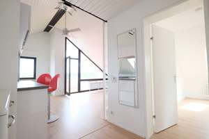* Wunderschöne Dachgeschosswohnung mit Balkon und sensationeller Aussicht * – Die vollständige Adresse der Immobilie erhältst du vom Anbieter., 70619 Heumaden, Stuttgart – Vorschaubild 2