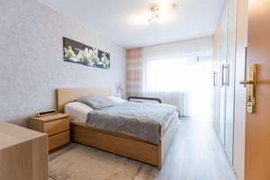 Großes, direkt beziehbares Reihenhaus mit 7 Zimmern, 3 Tageslichtbädern, Balkon, Terrasse & Garten – Die vollständige Adresse der Immobilie erhältst du vom Anbieter., 65462 Ginsheim-Gustavsburg – Vorschaubild 10