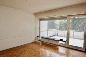 SANIERUNGSBEDÜRFTIGE EIGENTUMSWOHNUNG MIT GARAGE UND GROßER LOGGIA !!! – Die vollständige Adresse der Immobilie erhältst du vom Anbieter., 44287 Aplerbeck (Ortsteil), Dortmund – Vorschaubild 2