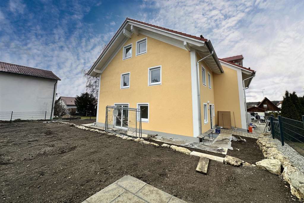 Immobilie in Türkenfeld - Neubau-Doppelhaushälfte in Türkenfeld - Bild 1