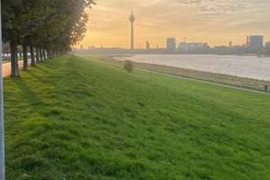 Möblierte 2 Zimmer Wohnung in Düsseldorf Oberkassel (Untermiete befristet) – Die vollständige Adresse der Immobilie erhältst du vom Anbieter., 40549 Oberkassel, Düsseldorf – Vorschaubild 3