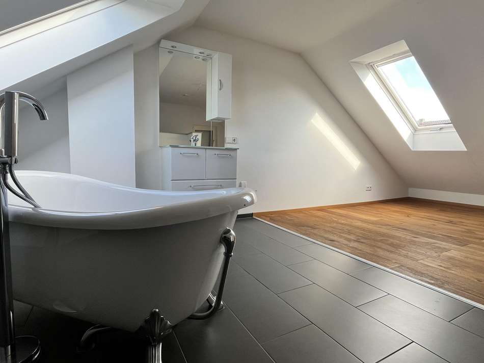 Dachgeschoss mit Bad en suite