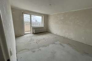 leere 3-Zi. Wohnung in Wiesbaden-Delkenheim – Mannheimer Straße 3, 65205 Delkenheim, Wiesbaden – Vorschaubild 6