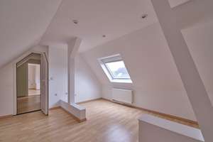 Großzügige Villa im Naherholungsgebiet Duisburg Wedau – Die vollständige Adresse der Immobilie erhältst du vom Anbieter., 47055 Wanheimerort, Duisburg – Vorschaubild 14