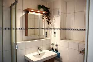 RESERVIERT: Sonnenverwöhnte 3 Zimmer Dachterrassenwohnung in Opladen mit Tiefgaragenstellplatz – Die vollständige Adresse der Immobilie erhältst du vom Anbieter., 51379 Opladen, Leverkusen – Vorschaubild 13