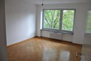 Kölner Südstadt, helle modernisierte 4-Zi-Whng., 96 m2, großer Südbalkon, Aufzug, TG Stellplatz – Die vollständige Adresse der Immobilie erhältst du vom Anbieter., 50677 Neustadt/Süd, Köln – Vorschaubild 4