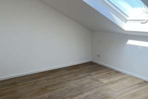 Helle 2-Zimmer-Dachgeschosswohnung zum Erstbezug – Die vollständige Adresse der Immobilie erhältst du vom Anbieter., 70806 Kornwestheim – Vorschaubild 4