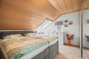 Raumwunder 3-Zimmer-Dachgstudiowohnung mit Carport – clever geschnitten - idealer Einstieg! – Die vollständige Adresse der Immobilie erhältst du vom Anbieter., 88400 Biberach an der Riß – Vorschaubild 6