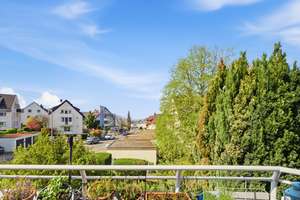 schöne 3,5 Zi. Wohnung Luginsland an den Weinbergen mit TG Stellplatz, 2 Balkone – Maximilianstr 4, 70327 Luginsland, Stuttgart – Vorschaubild 18