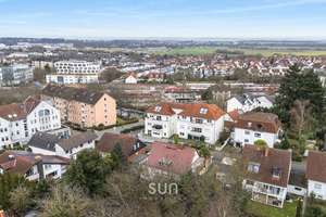 SELTEN IN BESTLAGE: Freistehendes Einfamilienhaus mit sehr viel Entwicklungspotenzial – Die vollständige Adresse der Immobilie erhältst du vom Anbieter., 61381 Friedrichsdorf – Vorschaubild 4