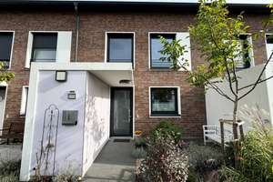 Herrlich gelegenes KfW-55-Haus im schönen Hamburg-Neugraben! – Die vollständige Adresse der Immobilie erhältst du vom Anbieter., 21147 Neugraben-Fischbek, Hamburg – Vorschaubild 1