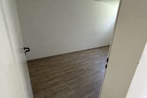 000 // 3-Zimmer-Wohnung in Siglitzhof – Rennesstraße 41, 91054 Sieglitzhof, Erlangen – Vorschaubild 7