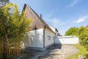 Einziehen & Wohlfühlen: Stilvoll sanierte Doppelhaushälfte mit großzügigem Familiengarten – Die vollständige Adresse der Immobilie erhältst du vom Anbieter., 80935 Lerchenau-Ost, München – Vorschaubild 13