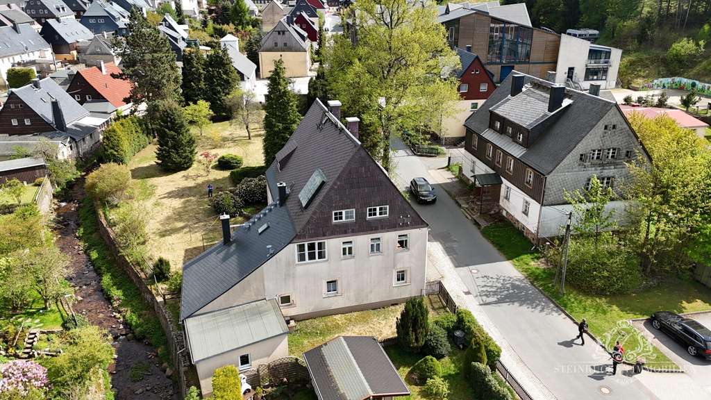 Immobilie in Altenberg - Zeitzeugnis mit Seele - historisches Anwesen auf weitläufigem Grund in Geising - Bild 1