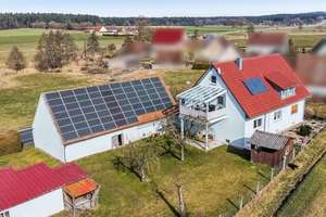 Traumhaus für Familien und Tierliebhaber – Großzügiges Ein- bzw. Zweifamilienhaus in Dürrwangen – Die vollständige Adresse der Immobilie erhältst du vom Anbieter., 91602 Dürrwangen – Vorschaubild 1