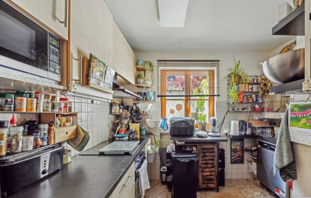 Immobilie in Icking - EFH mit ELW in Icking mit Garten / 7 Zimmer / ca. 915 m² Grundstück - Bild 9