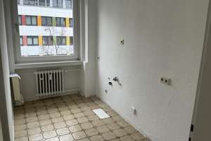 Bequem mit dem Aufzug ins 4.Obergeschoss: Tolle 2 Zimmer-Wohnung in Hagen Zentrum! – Elberfelderstraße 44, 58095 Mittelstadt, Hagen – Vorschaubild 7