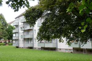 Hey, grüner wird´s nicht! Sonnige 2 Zimmer mit BALKON – Steinwiese 26, 9116 Altendorf, Chemnitz – Vorschaubild 2