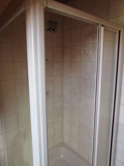 Badezimmer 2, DG Badezimmer 2, DG