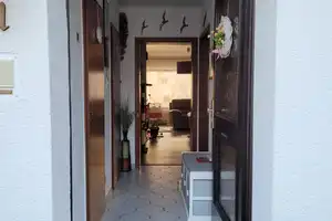 Großzügiges Reihenendhaus mit schönem Eckgrundstück – Neuwied (Kreis) – Vorschaubild 3