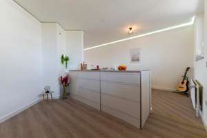 Vollständig sanierte 3-Zimmer-Wohnung in zentraler Lage im Ihmezentrum – Die vollständige Adresse der Immobilie erhältst du vom Anbieter., 30449 Linden-Mitte, Hannover – Vorschaubild 3