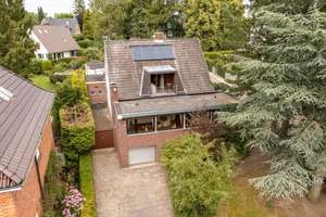 Großes Einfamilienhaus in Stadtparknähe – Die vollständige Adresse der Immobilie erhältst du vom Anbieter., 23568 Sankt Gertrud, Lübeck – Vorschaubild 2