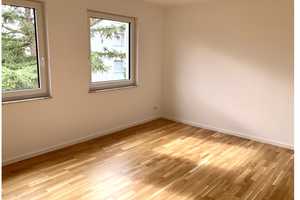 (Sofort Verfügbar)Attraktive und neuwertige 5-Raum-Doppelhaushälfte mit lux. Innenausstattung – Berlin – Vorschaubild 4