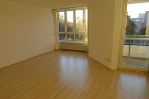 Interessenten bitte nochmal melden.............. SONNIGE 2 ZIMMER MIT ZWEI BALKONEN – Stiftsbogen 112, 81375 Neuhadern, München – Vorschaubild 2