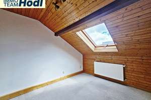 Großes Reihenhaus mit Garage und AAP im Freien sucht neuen Eigentümer !! – Die vollständige Adresse der Immobilie erhältst du vom Anbieter., 72760 Reutlingen-Mitte, Reutlingen – Vorschaubild 20