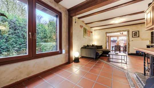 Bild von Landhaus-Highlight! Historisches, liebevoll saniertes Einfamilienhaus inkl. Doppelgarage