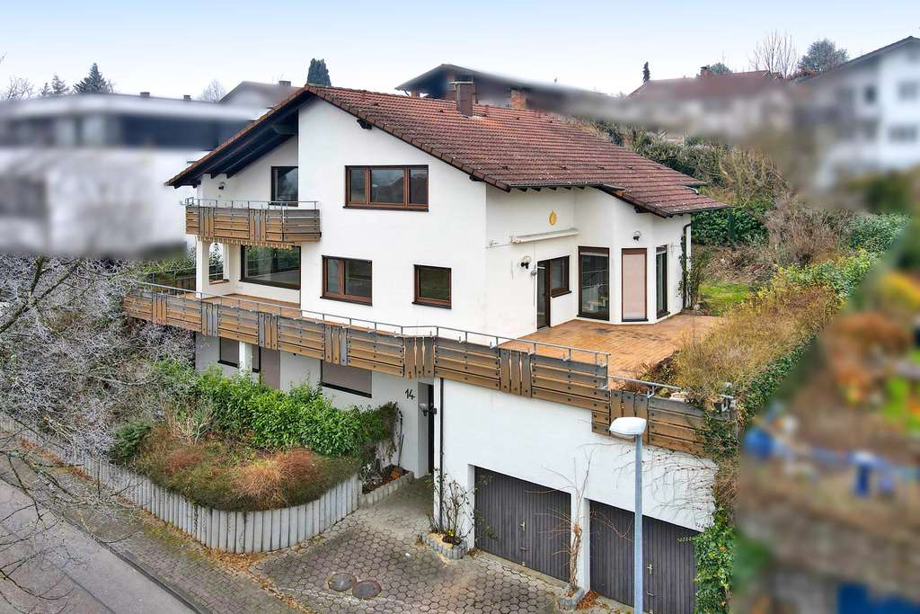 Immobilie in Bruchsal - Preisreduzierung - Sanierungsbedürftiges Ein- bis Zweifamilienhaus mit Einliegerwohnung in Top-Lage von Bruchsal - Bild 2