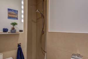 Traumhaft möbliertes Apartment mit Südbalkon in Top Lage in der Isarvorstadt – Tumblingerstraße 56, 80337 Am Schlachthof, München – Vorschaubild 11