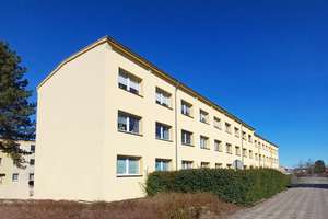 Neu renovierte Wohnung im Erdgeschoss in Grimmen mit PKW Stellplatz vor der Haustüre! – Die vollständige Adresse der Immobilie erhältst du vom Anbieter., 18507 Grimmen – Vorschaubild 9