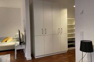 Cosy furnished apartment in Mitte next to subway with gym, rooftop terrace, sauna – Chausseestraße 106, 10115 Mitte (Ortsteil), Berlin – Vorschaubild 13