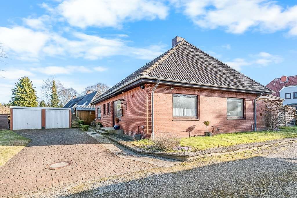 Immobilie in Süderlügum - Ruhig gelegenes Einfamilienhaus in Zentrumsnähe - Bild 1