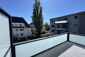 Erstbezug | 3,5-Zimmer | über den Dächern | Einbauküche | Balkon | Einzelgarage | KFW55 | ER-Zentrum