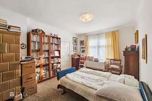 Property thumbnail 9