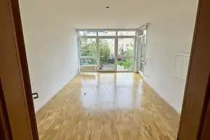 Ruhiges Wohnen mit Spreeblick und Nähe zur Köpenicker Altstadt – Am Krusenick 17, 12555 Berlin – Vorschaubild 2