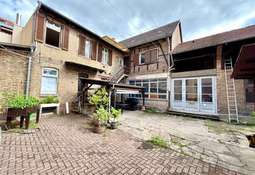 Hinterhaus mit Werkstatt 