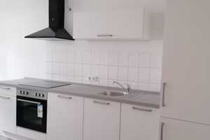 Schöne 2 Zi-Wohnung, Einbauküche, Laminat und Wanne im Charlottenviertel – Parkstraße 21, 6108 Halle (Saale) – Vorschaubild 6