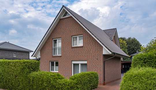 Bild von Familienparadies mit Einliegerwohnung, Doppelcarport & Wintergarten in ruhiger Lage von Barßel.